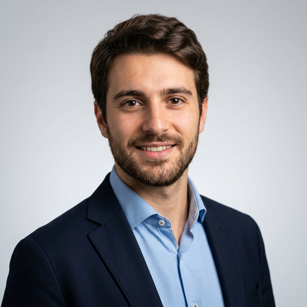 Marco L.